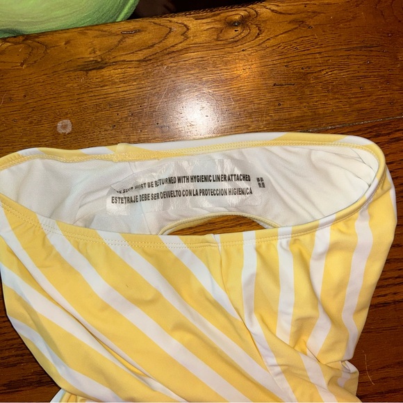 Kona Sol Striped Square Neck One Piece Swimsuit (Large) - Picture 7 of 7